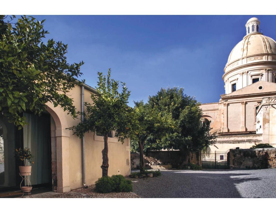 Palazzo Trigona Dependance Hotel Noto Exterior photo